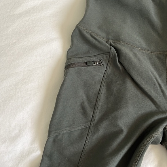 Eddie Bauer Trail Tight Leggings, Size XS, Green - Picture 4 of 9